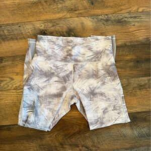 Lululemon Train Times 7/8 Pant 25”